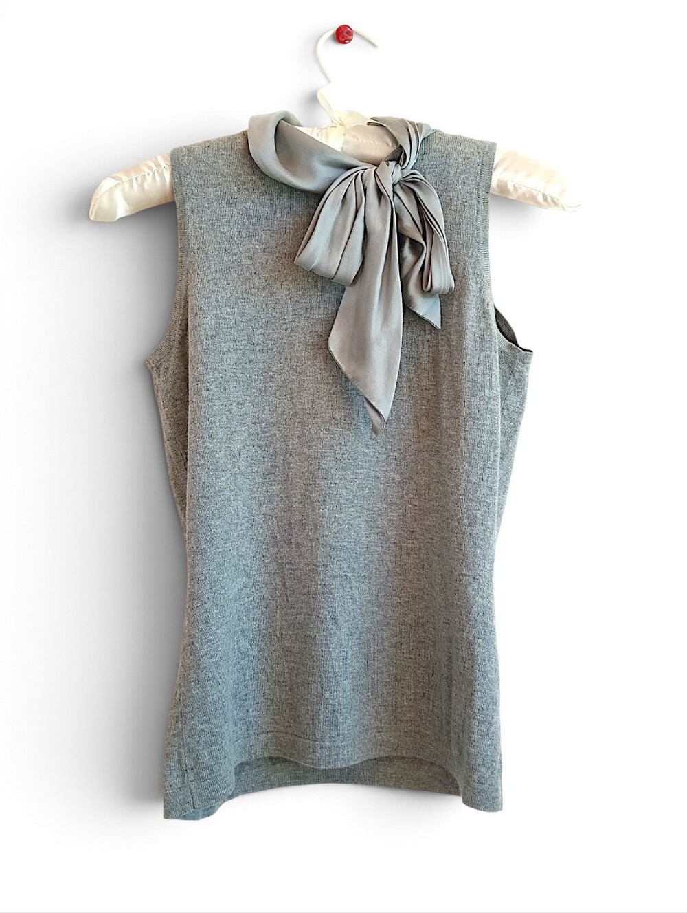 Banana Republic Silk And Cashmere Gray Sleeveless Top with Neck Bow Soft Preppy
